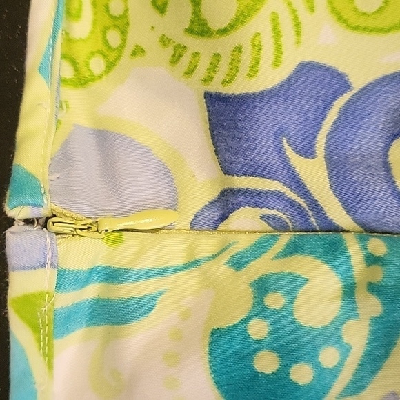 Vintage Ninety Skirt with Rhinestone Button and Ribbon Detail - Size 6 - Picture 5 of 8